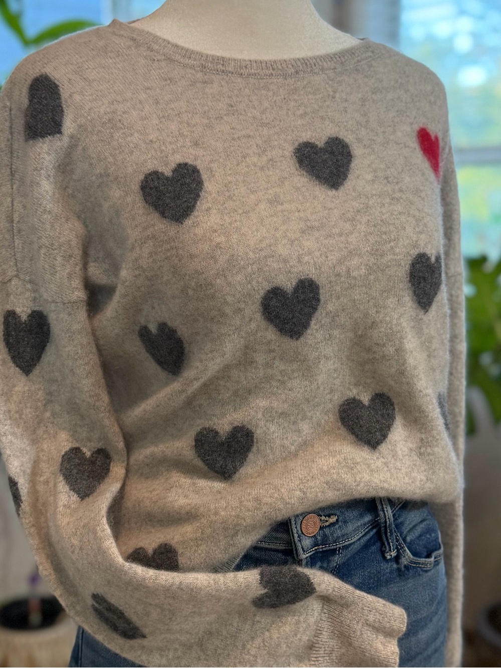 Christian Siriano 100% Cashmere Sweater S Gray Heart Print 2 Ply Crewneck - Picture 4 of 10